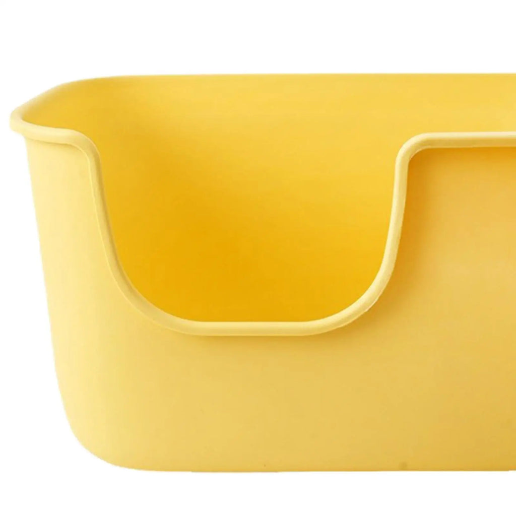 Pet Litter Trays are an essential choice for creating a clean, comfortable, and convenient space for your cat’s everyday needs.